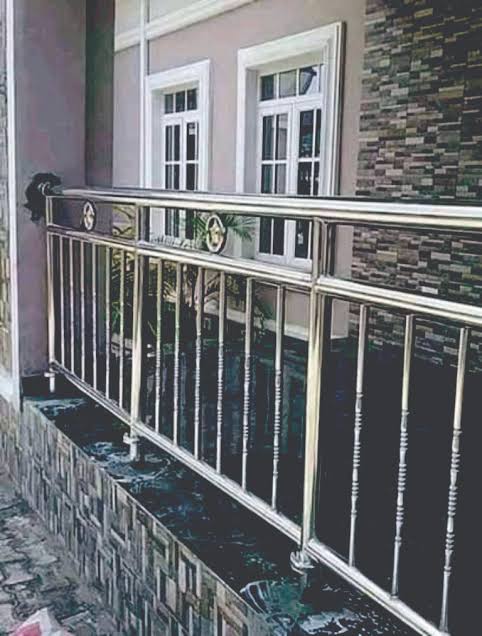 Balustrades & Handrails